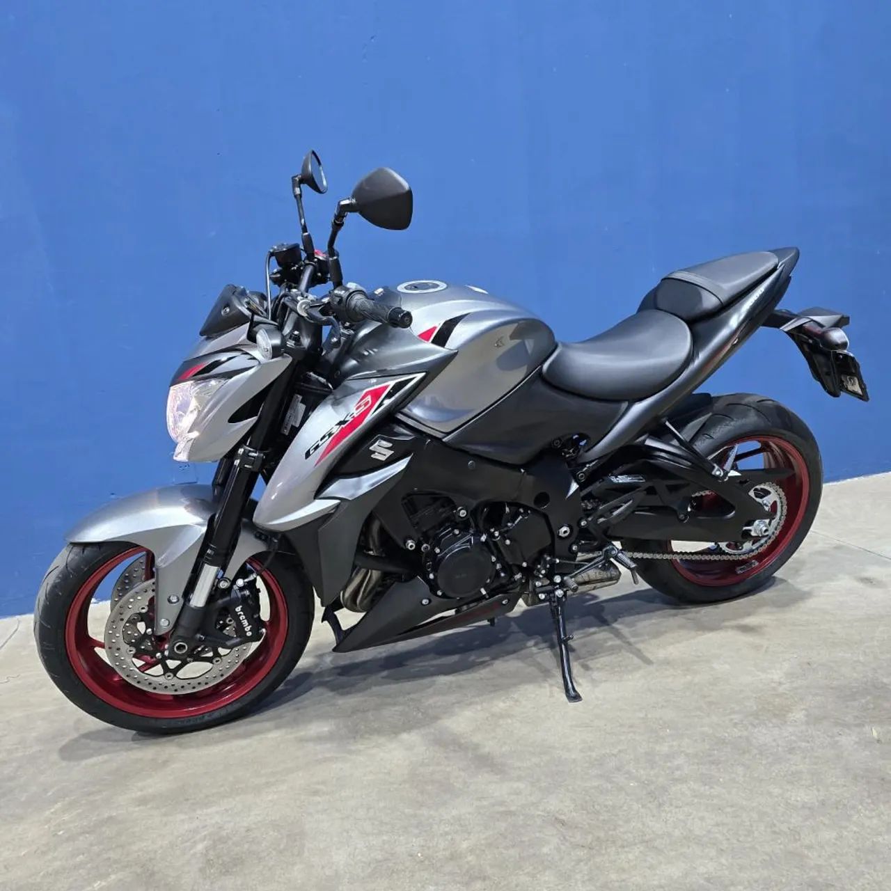 GSX-S 1000 - Foto 2