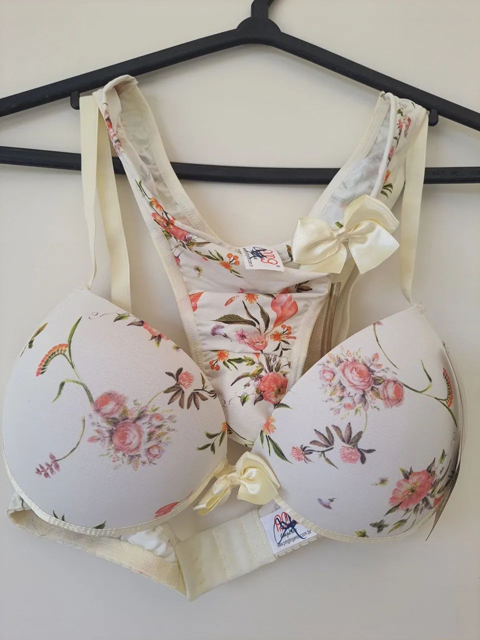 Conjunto M floral novo, com etiqueta 