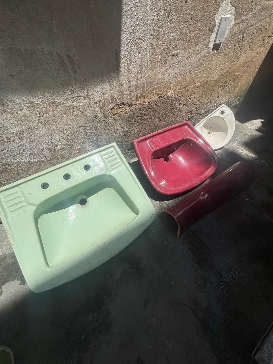 pias de louça para doação 