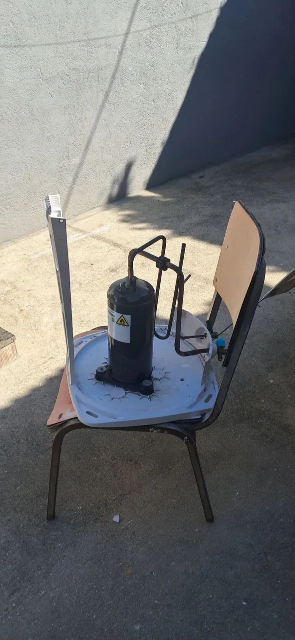 Compressor de Ar Condicionado R32 Midea 12.000  - Foto 2