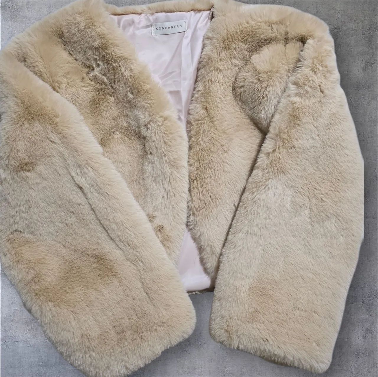 CASACO DE PELE COREANO 