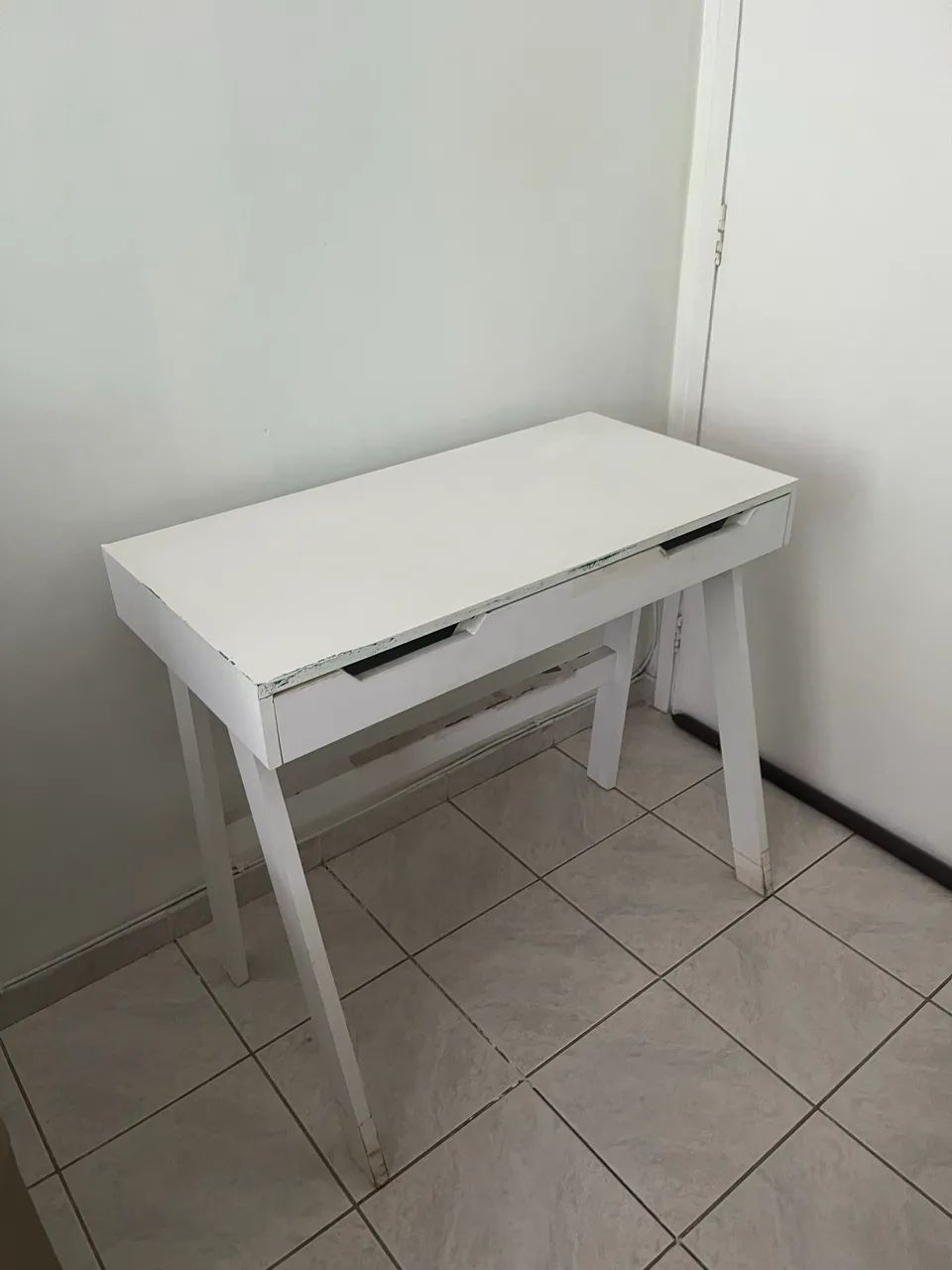 Mesa com gaveta  - Foto 2