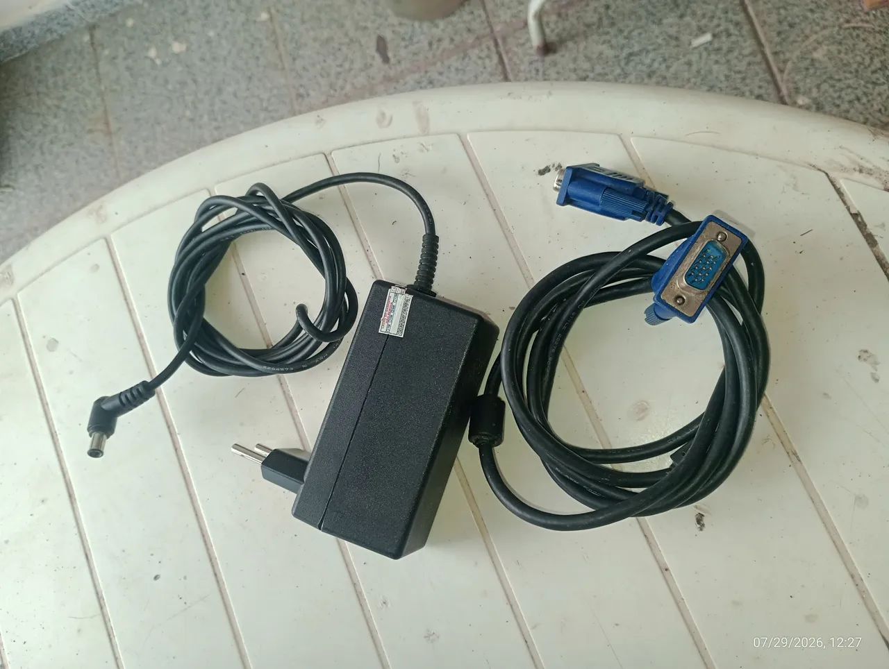 Monitor 19 (FullHd) VGA