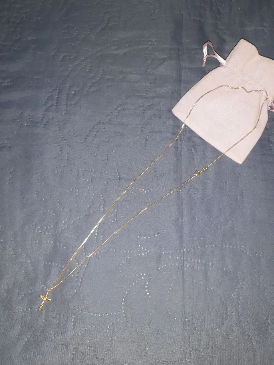 CORRENTE ROMANEL 70CM? COM PINGENTE $450 ?