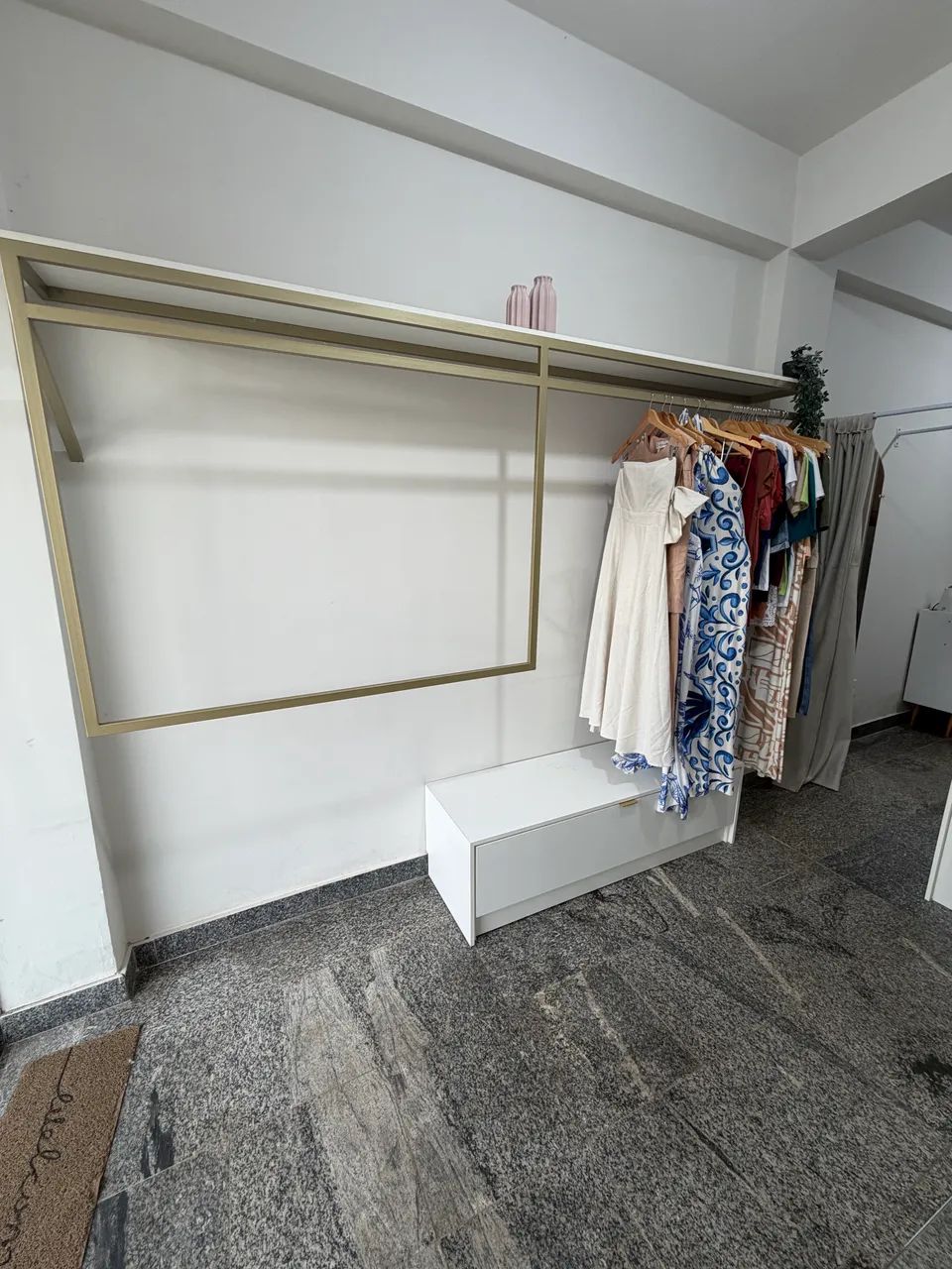 Arara para loja