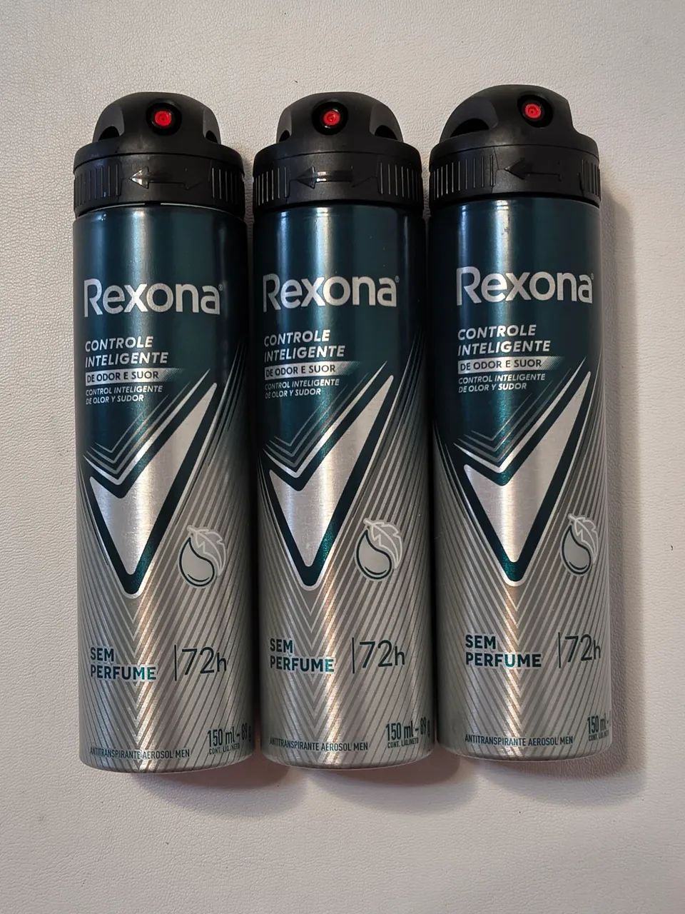Kit com 3 desodorantes Rexona sem perfume 150 Ml. Validade 05/29