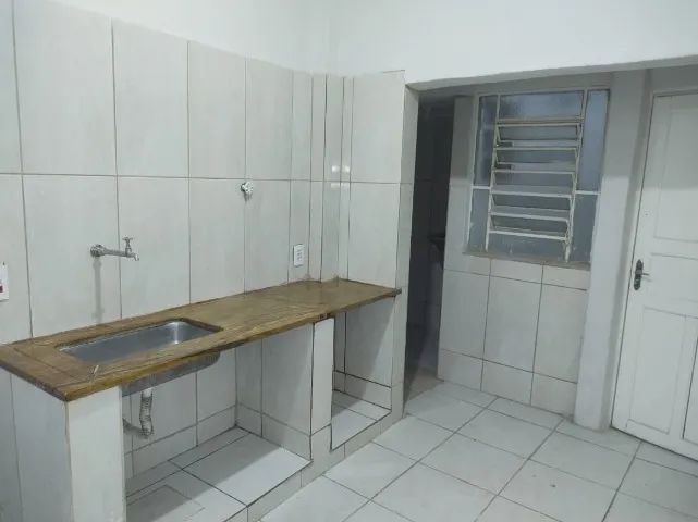 Padre Eustáquio - Barracão 2 quartos - Excelente localização