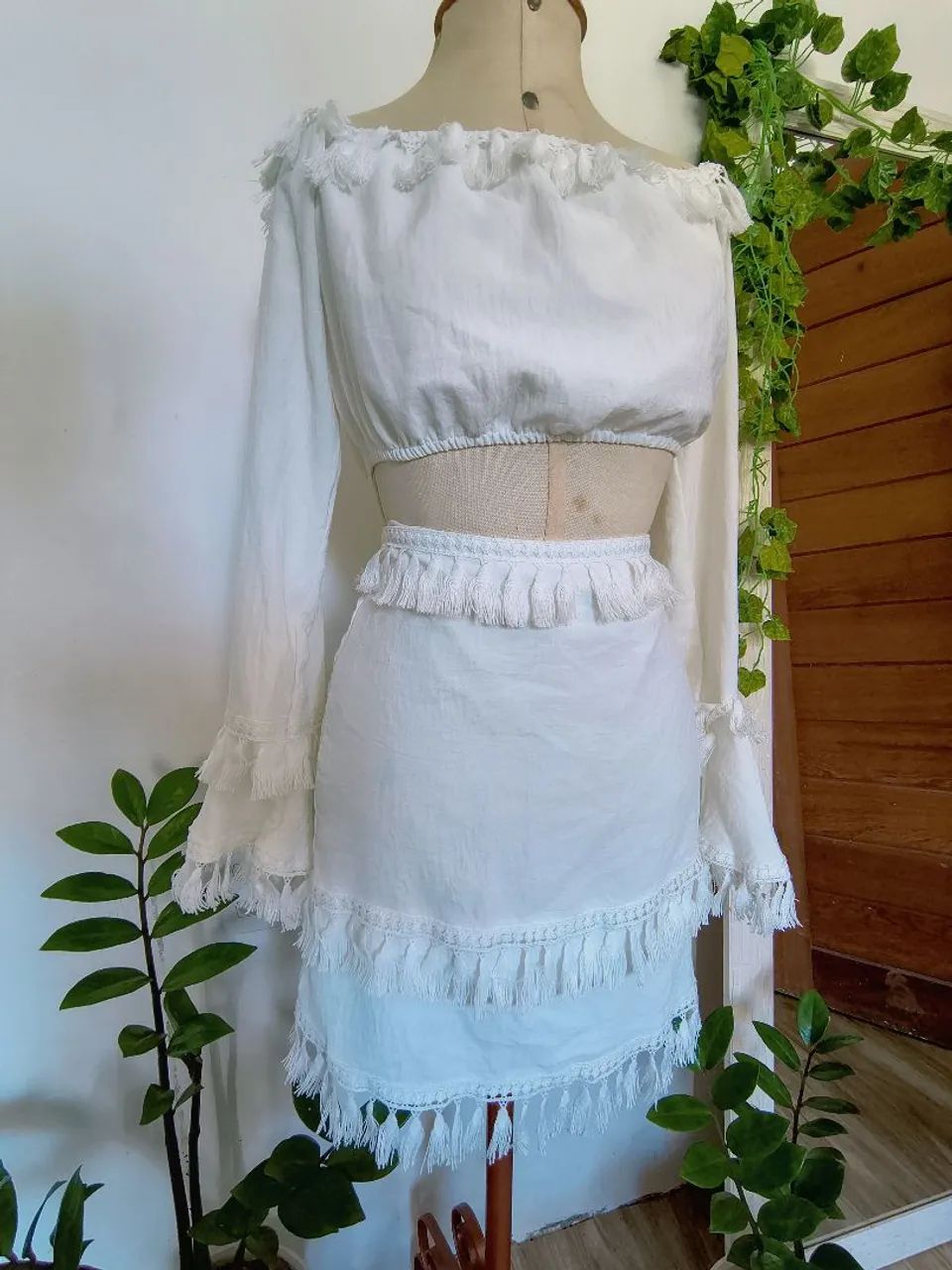Conjunto saia e blusa 