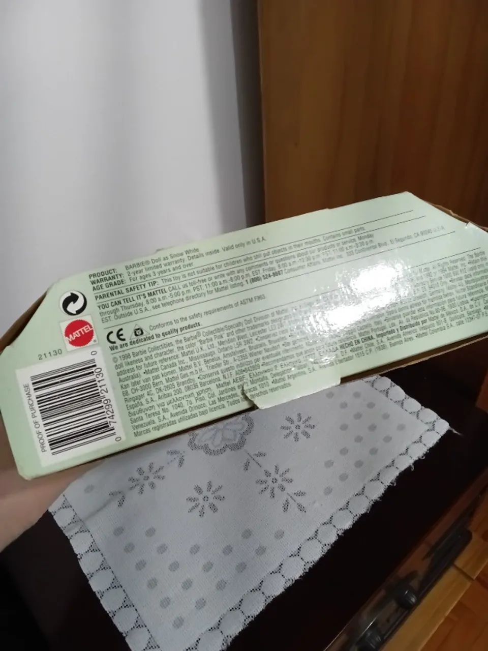 Caixa vazia da boneca Barbie Snow White Collector - Mattel  - Foto 6