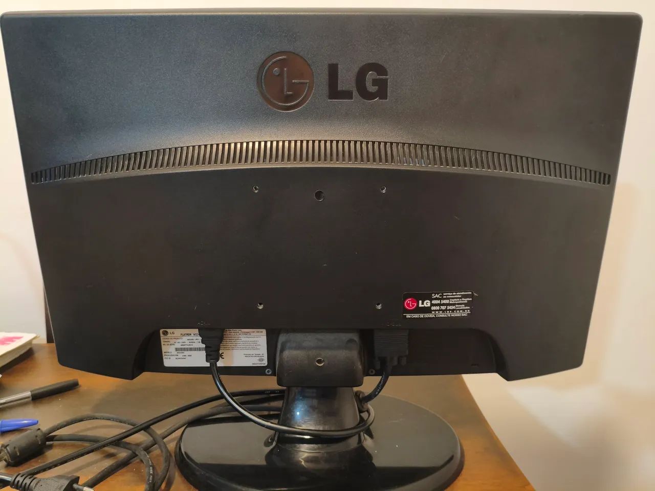 Monitor LG 21,5 polegadas - Foto 3