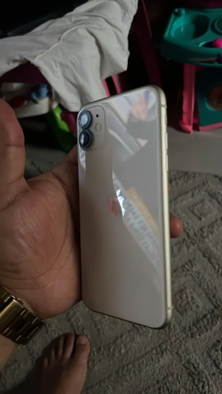 IPHONE 11 + NOTEBOOK 