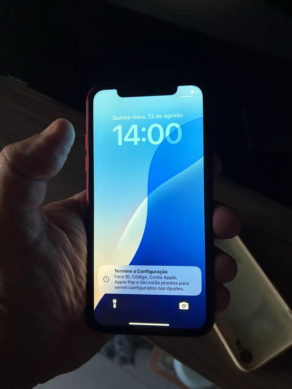 IPHONE XR RED - Foto 2