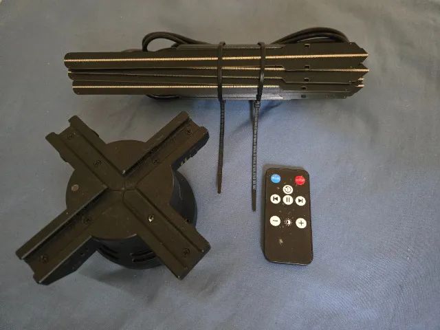 PROJETOR HOLOGRAFICO 3D LED (4 HELICES) - Foto 6