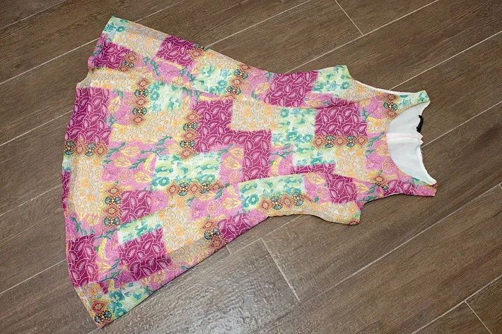 Vestido estampado floral patchwork - seminovo - Foto 3