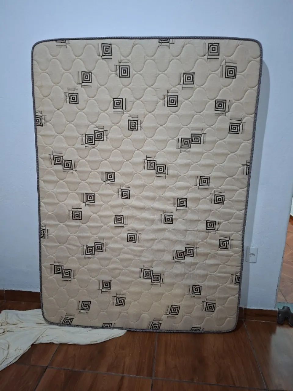 Cama de casal + colchão  - Foto 3