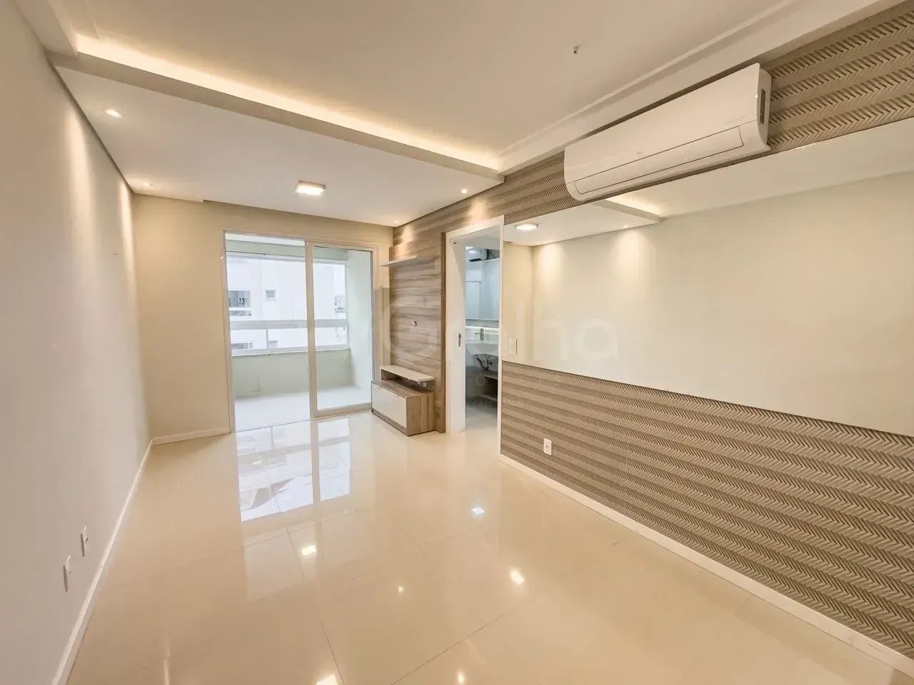Imóvel para venda tem 70 metros quadrados com 2 quartos em Abraão - Florianópolis - SC - Foto 2