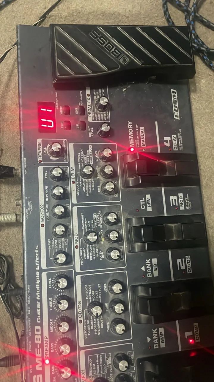 Boss me80 (com detalhes)
