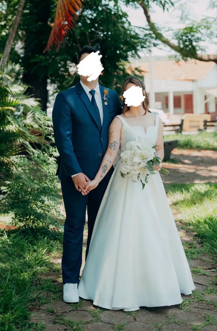 Vestido de Noiva Sob Medida - Uso Único | Impecável - Foto 4