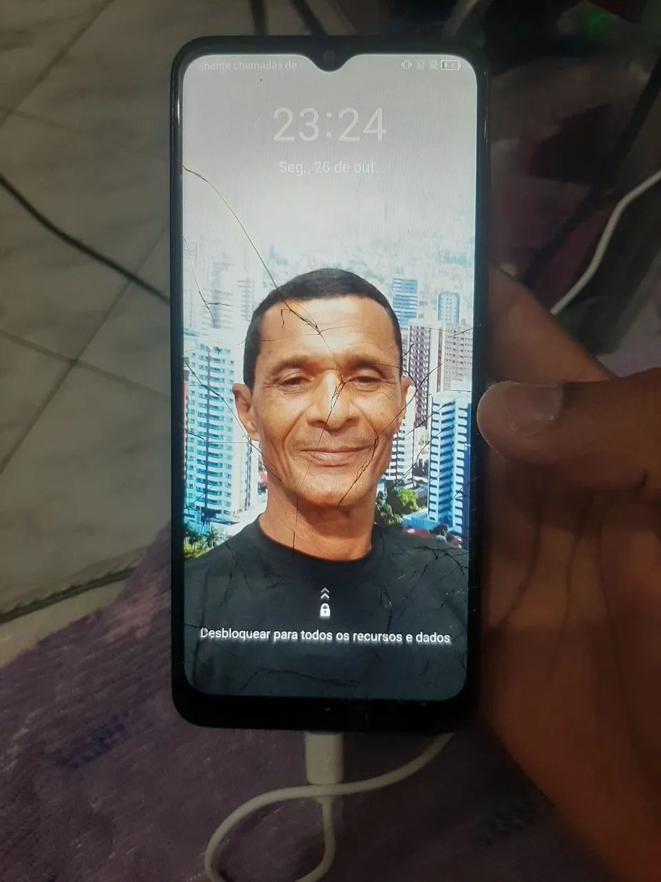 TCL - Foto 2