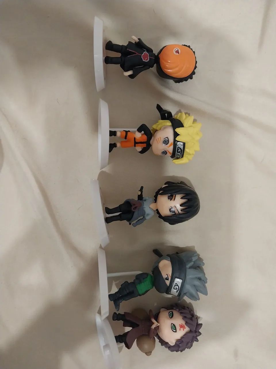  bonecos miniatura anime Naruto + quadro 