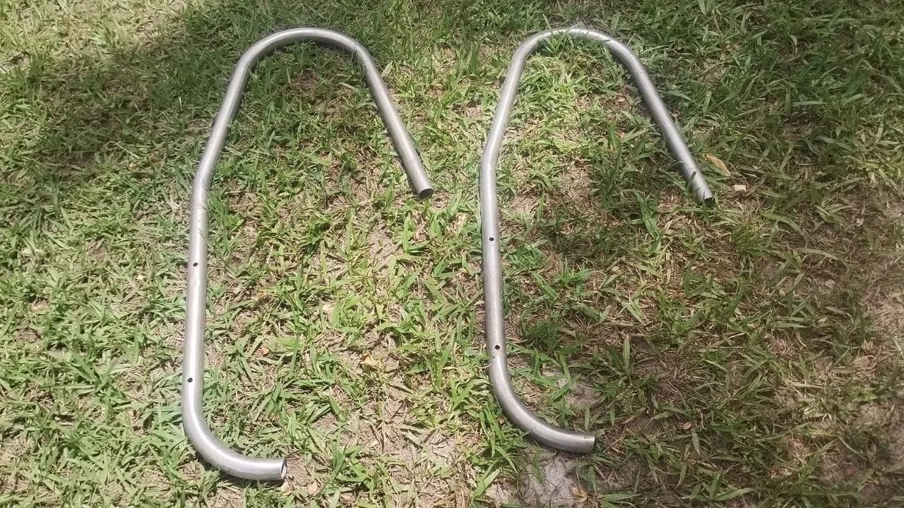 Suporte inox para escada de piscina, sem degraus. - Foto 3