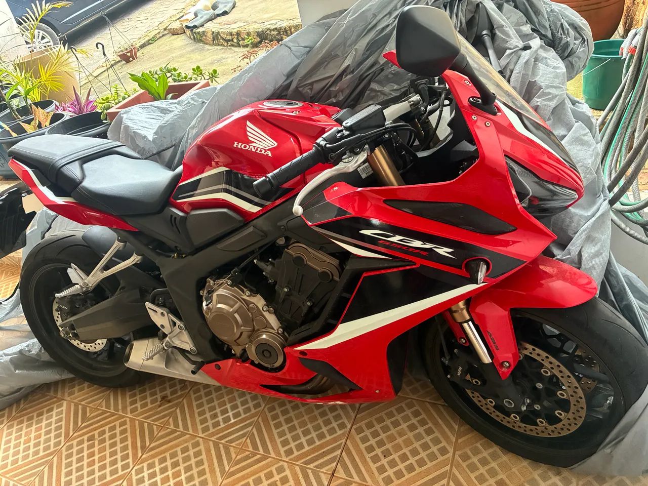 CBR  - Foto 3