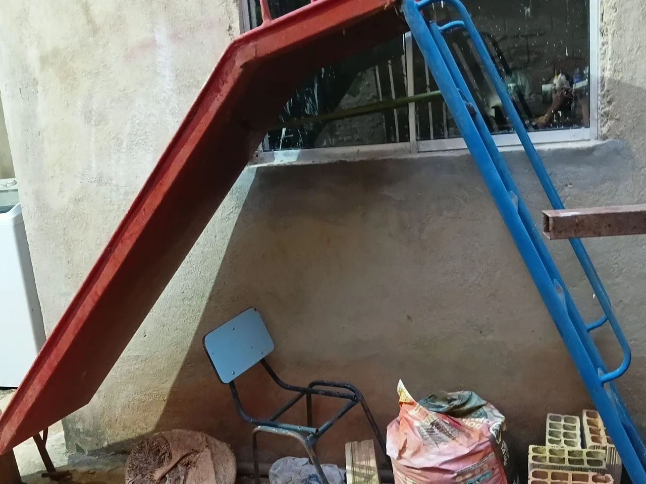 ESCORREGADOR DE FERRO - Foto 2