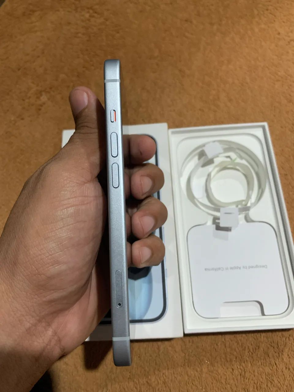 iPhone 15 - 256 GB  - Foto 2