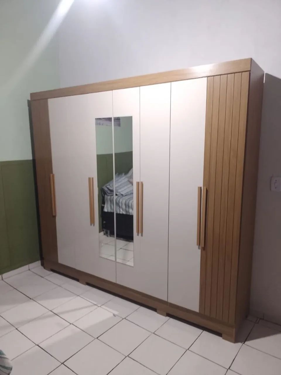 Guarda roupa 8 portas casal 