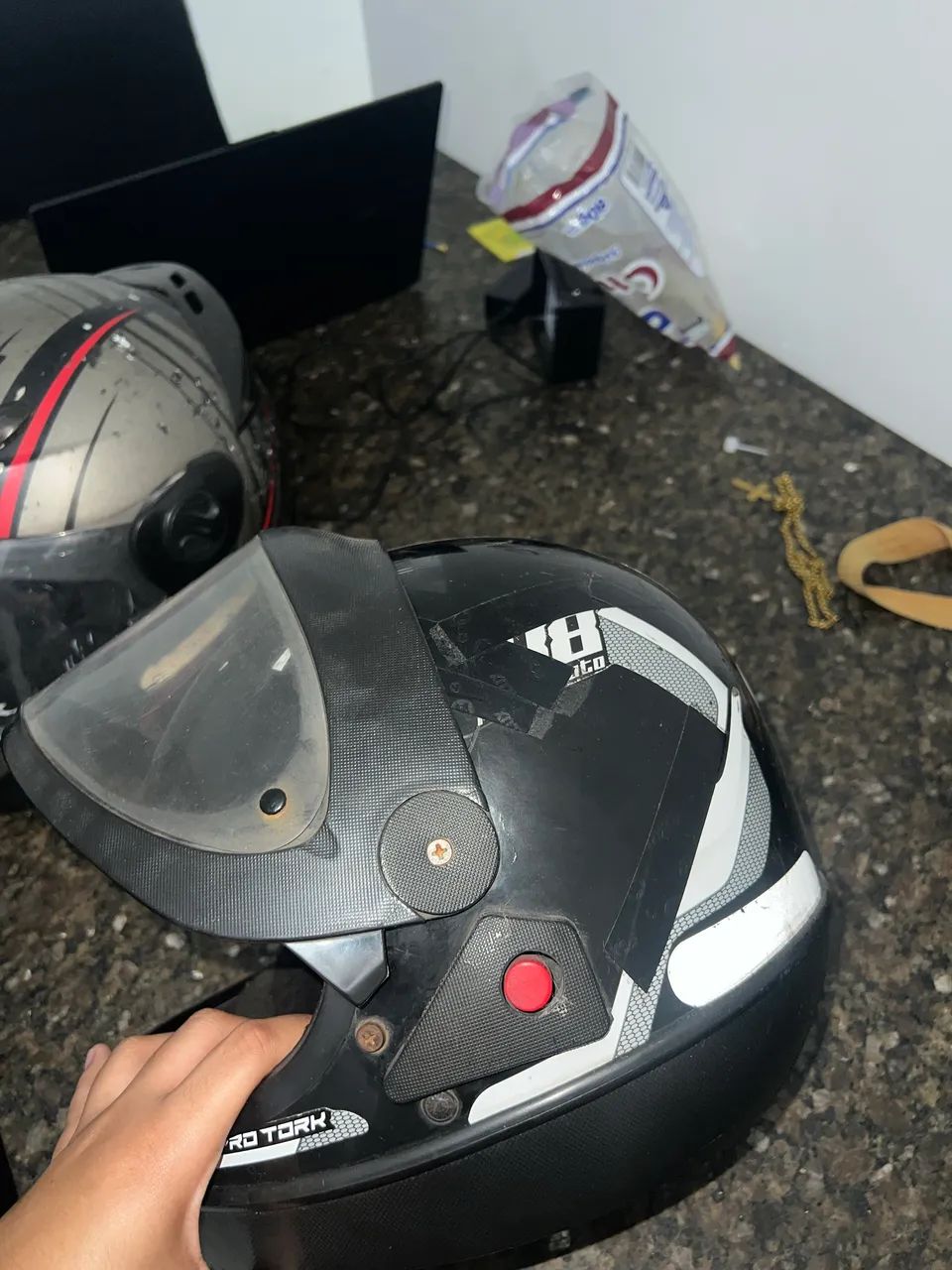 Vendo capacetes  - Foto 4