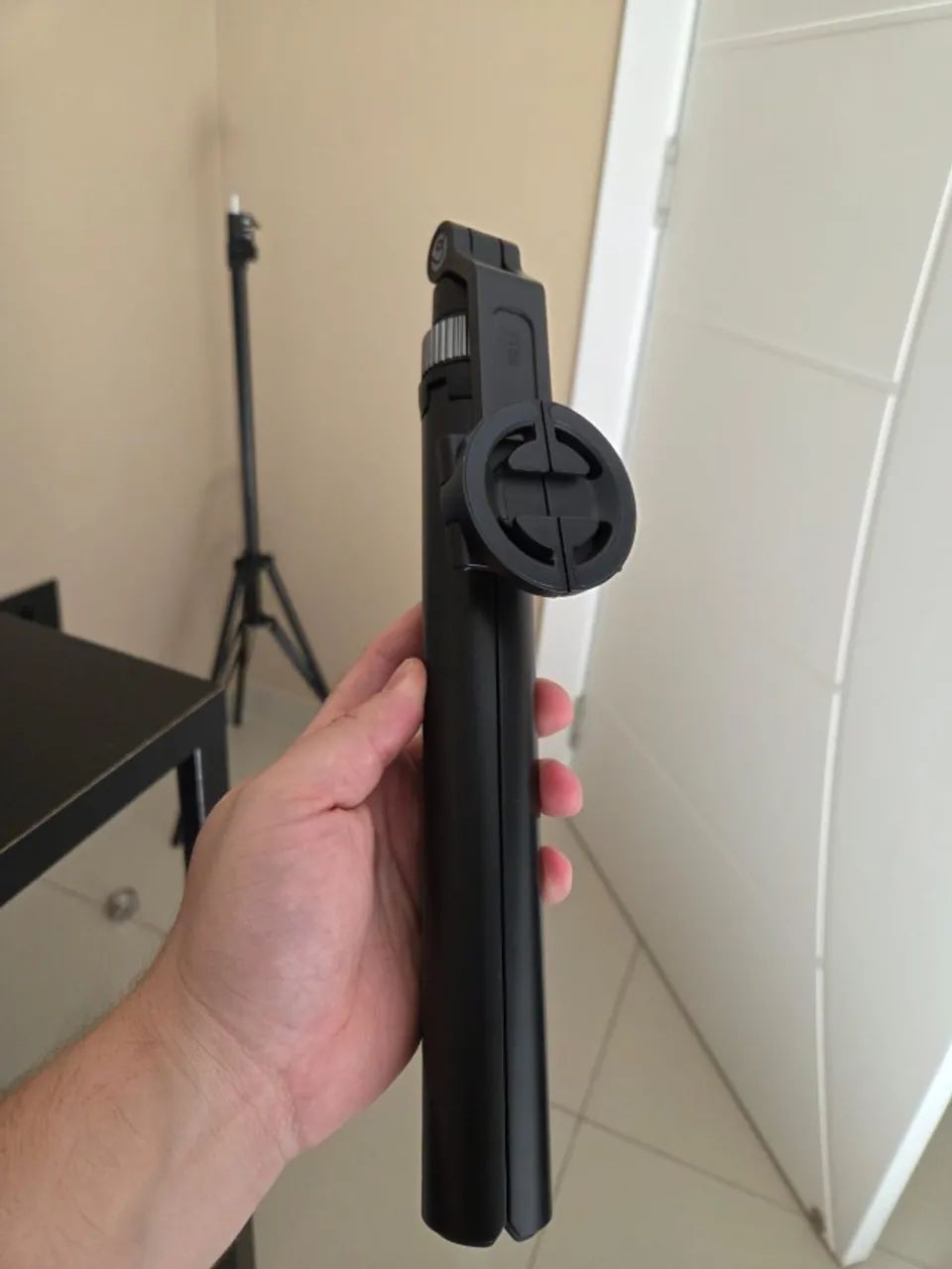 ULANZI Tripé magnético TT88 para iPhone 17, bastão de selfi e extensível de 57polegadas - Foto 3