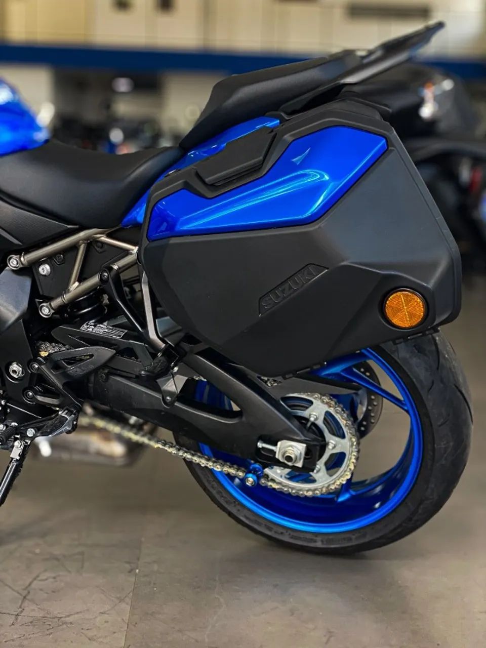 SUZUKI GSX S1000 GT 2024/2025 - Foto 12