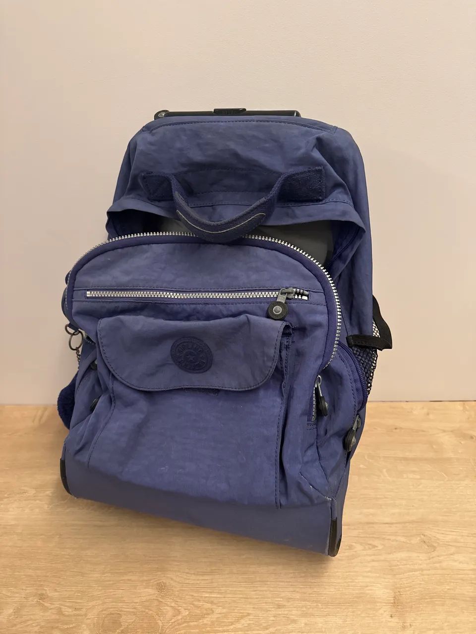 Bolsa rodinha Kipling 