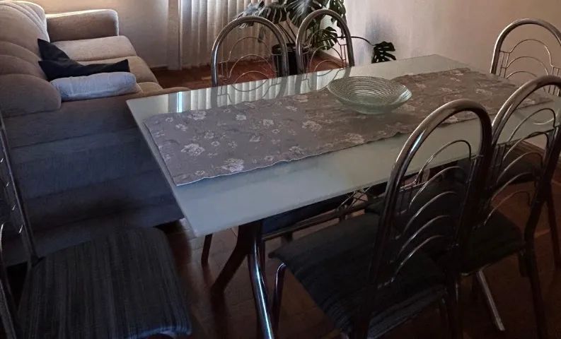 Mesa de jantar 6 lugares