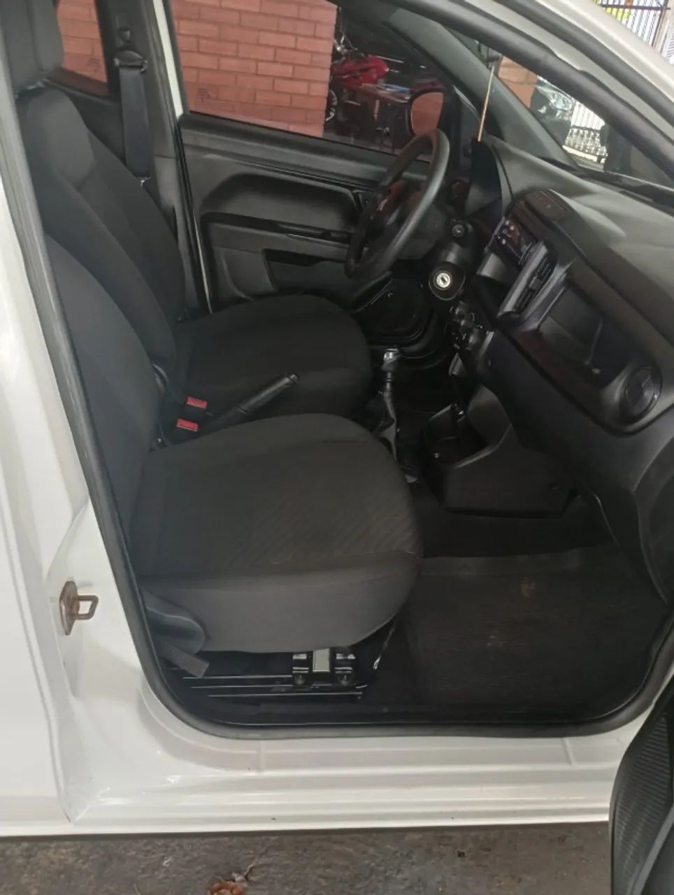 Fiat Strada Endurance 1.4 Flex 8V CS Plus 2023 - Foto 4