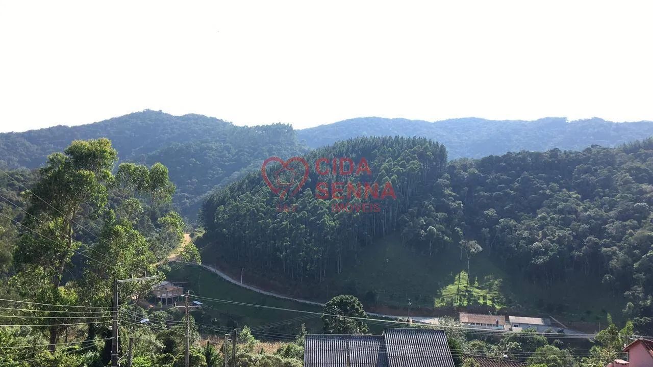 REFÚGIO NA SERRA - CASA BEM LOCALIZADA EM RANCHO QUEIMADO