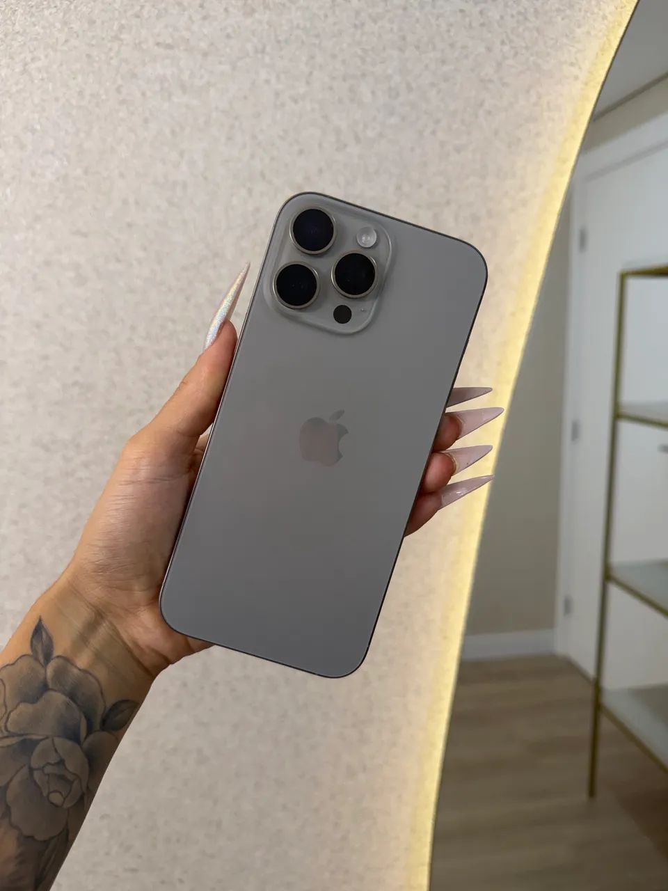 iPhone 16 Pro Max Titânio Natural  - Foto 3