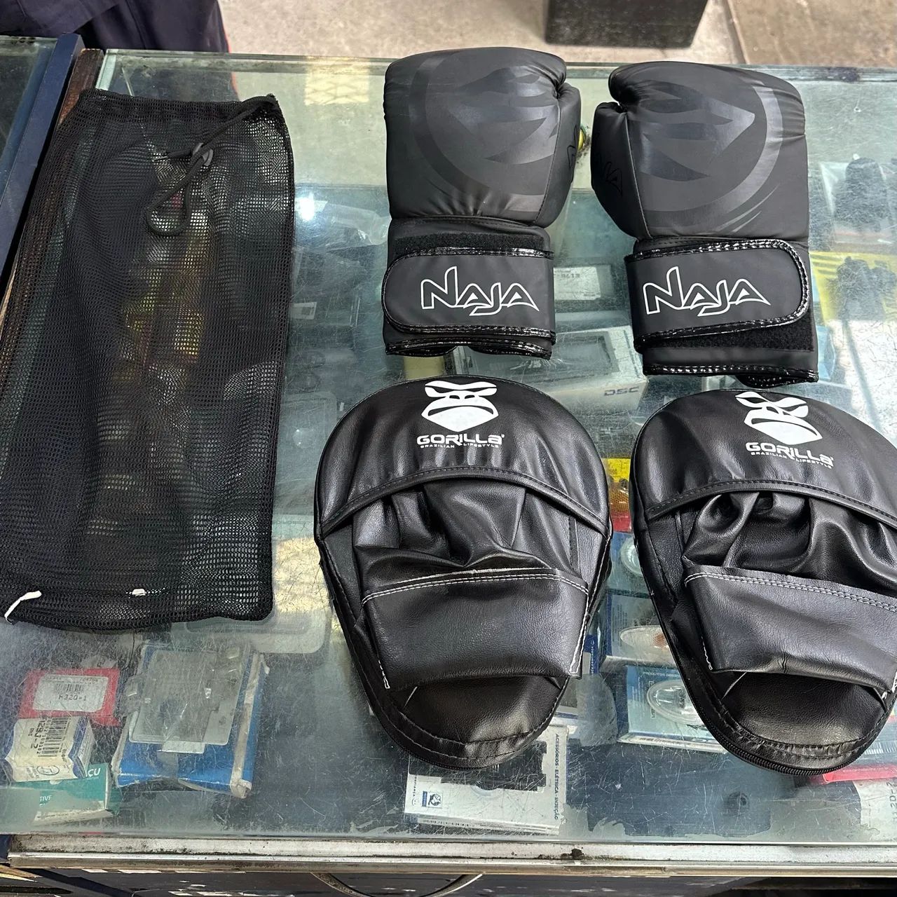 Luva e manopla de muay thai boxe  - Foto 2