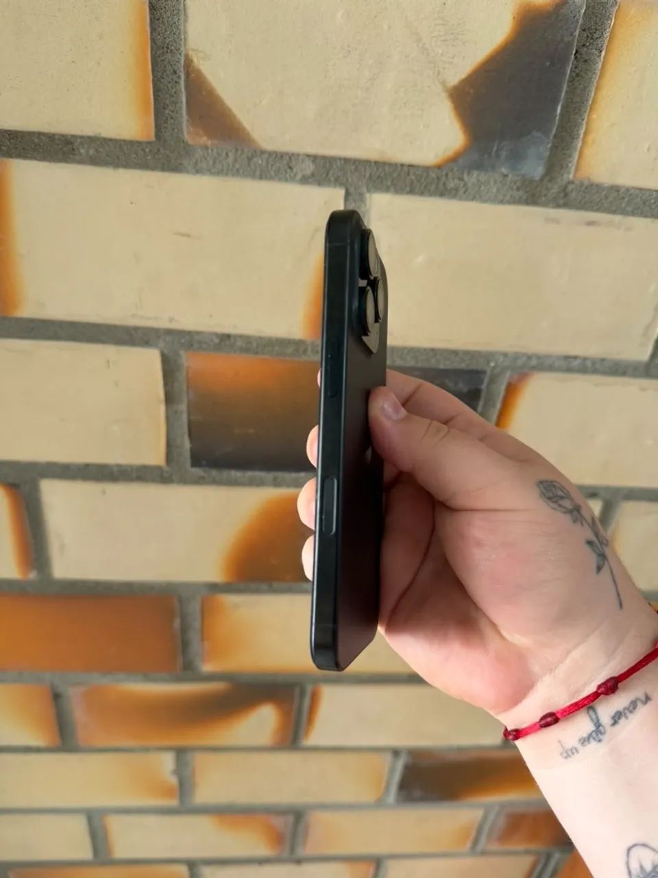 iPhone 16 pro - Foto 4
