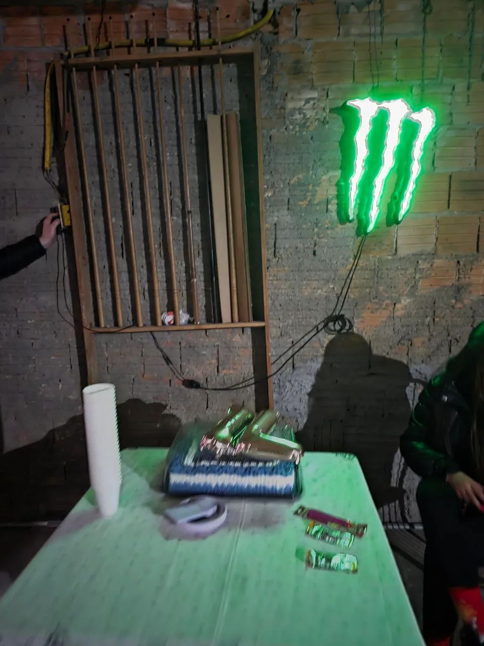 Luminária mosnter 