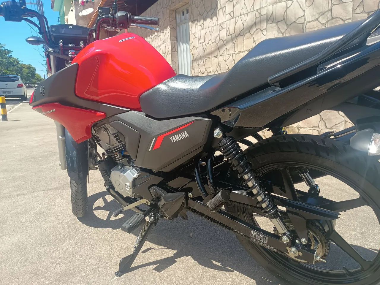 Vendo moto Yamaha, aceito cartão em até 21 vezes - Foto 3