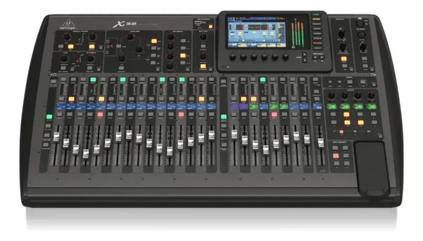 Mesa De Som Digital X32 Behringer Profissional 32 Canais 2 Anos de Garantia Pro Shows 2