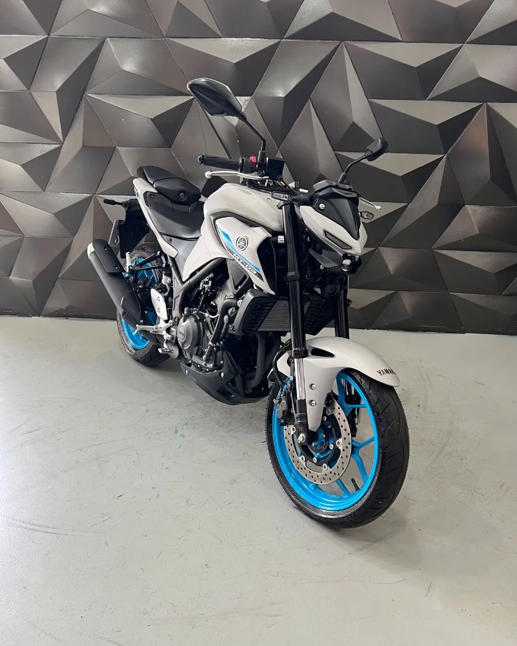 MT-03 CONNECTED 321cc ABS