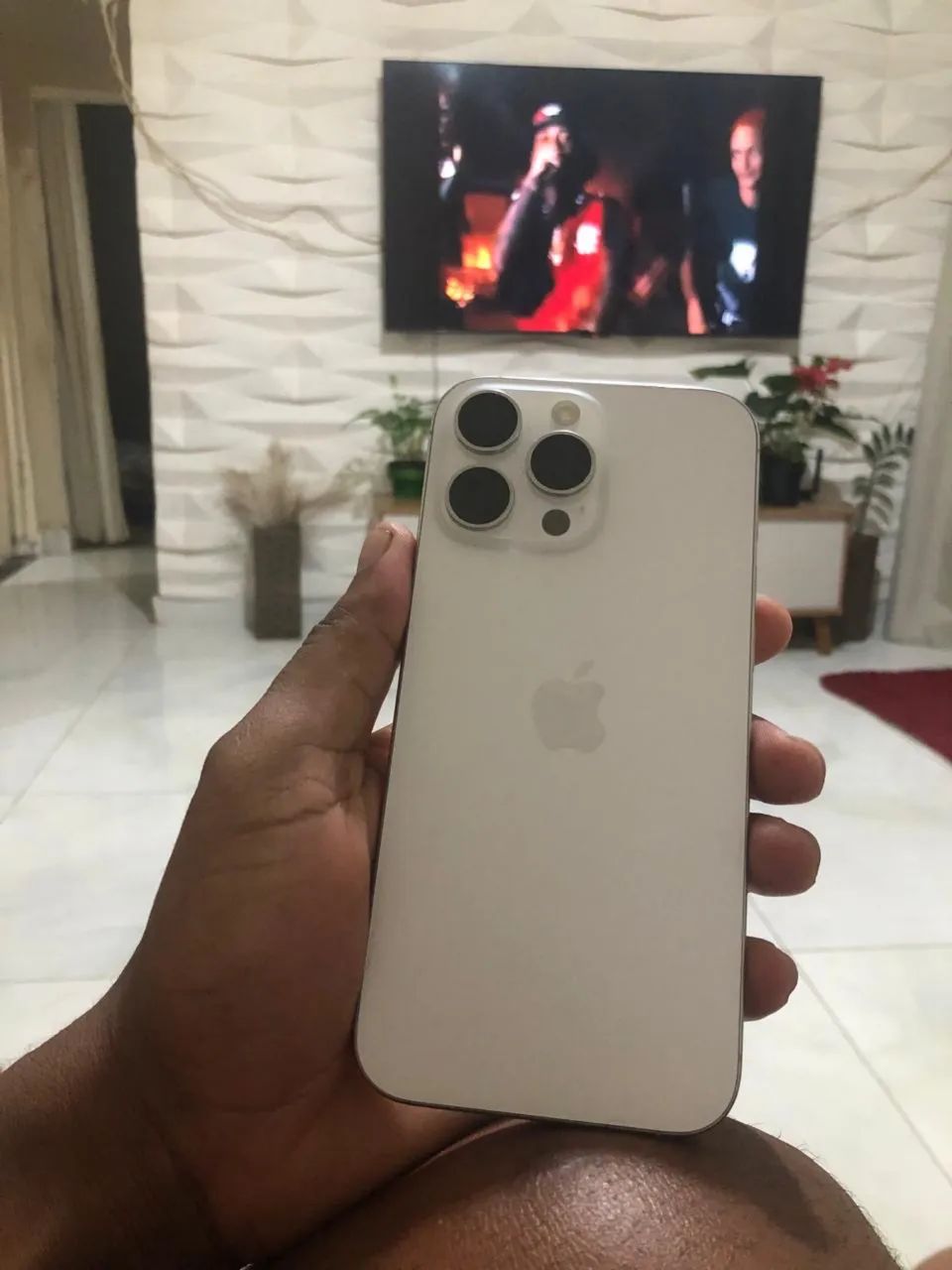 iPhone 16 pro Max  - Foto 2