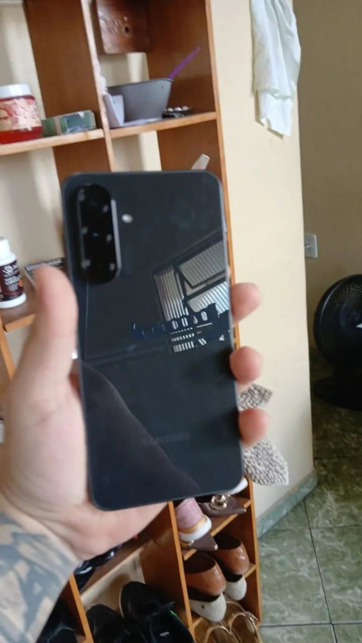 Vende-se SAMSUNG A36 - Foto 2