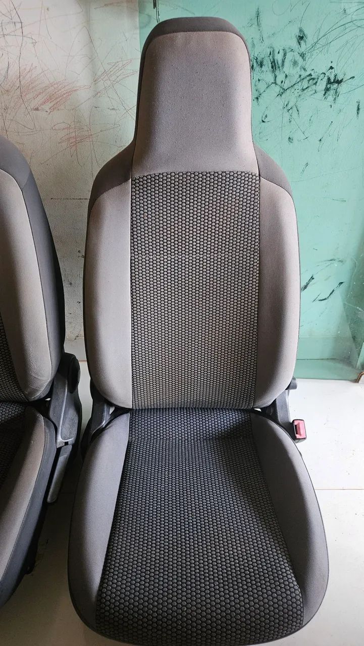 VENDO BANCOS VW UP - Foto 2