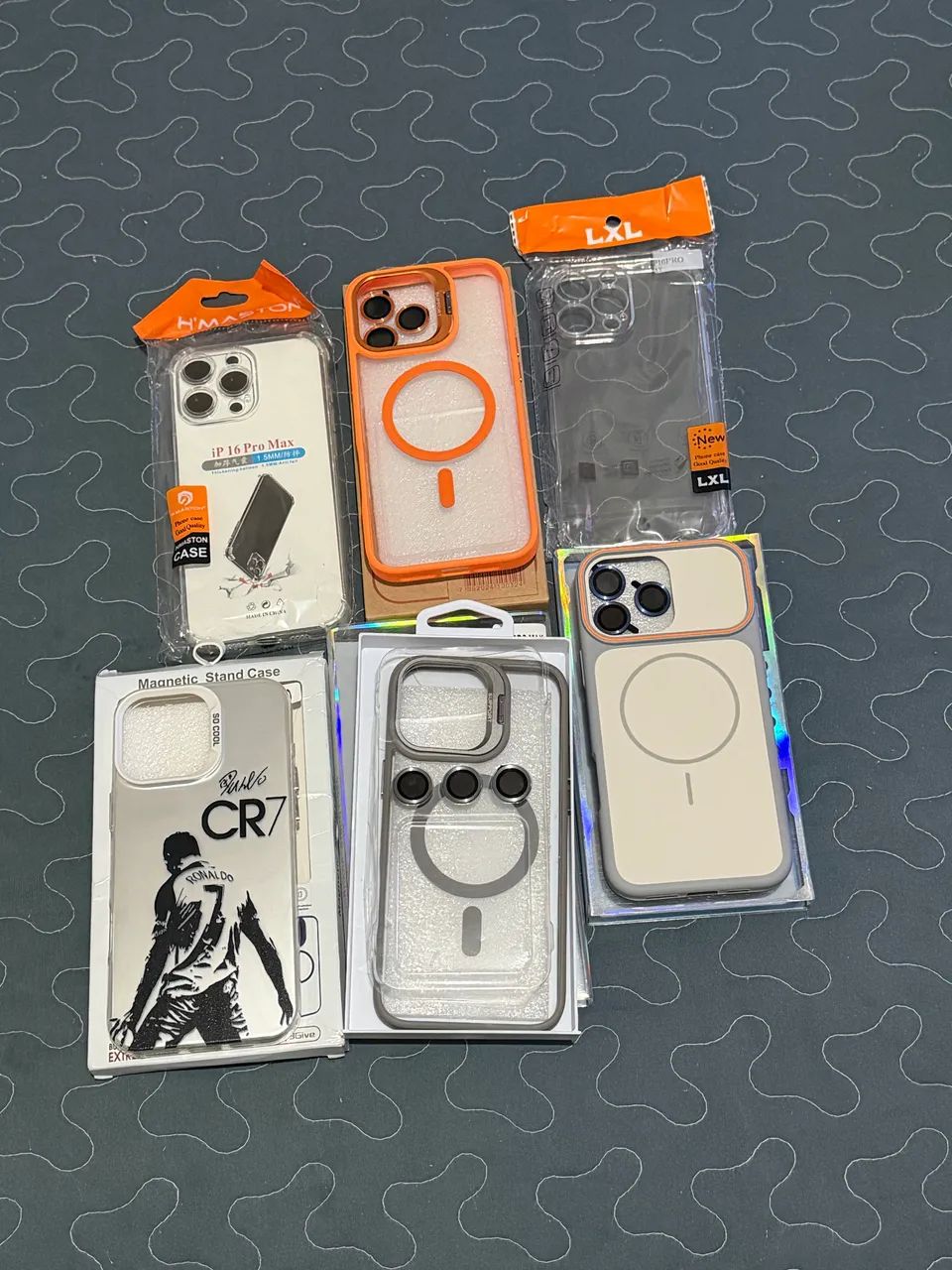 6 capinhas iPhone 16 Pro Max 