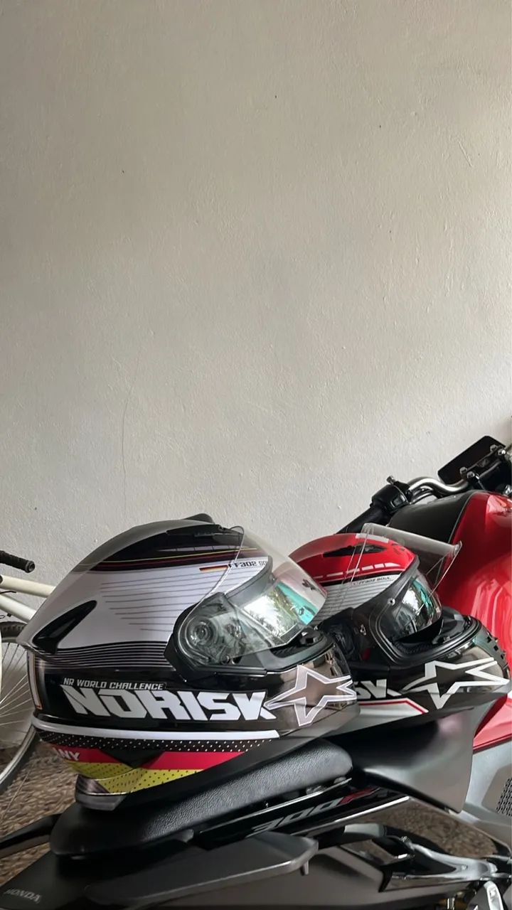 CAPACETE ADESIVADO NORISK ALEMANHA