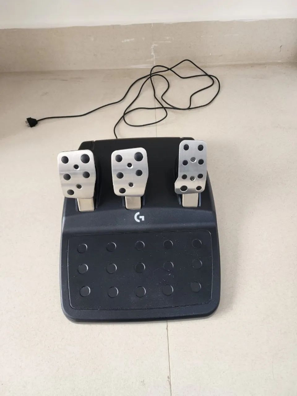 Volante com Pedal Logitech G923 - Foto 3