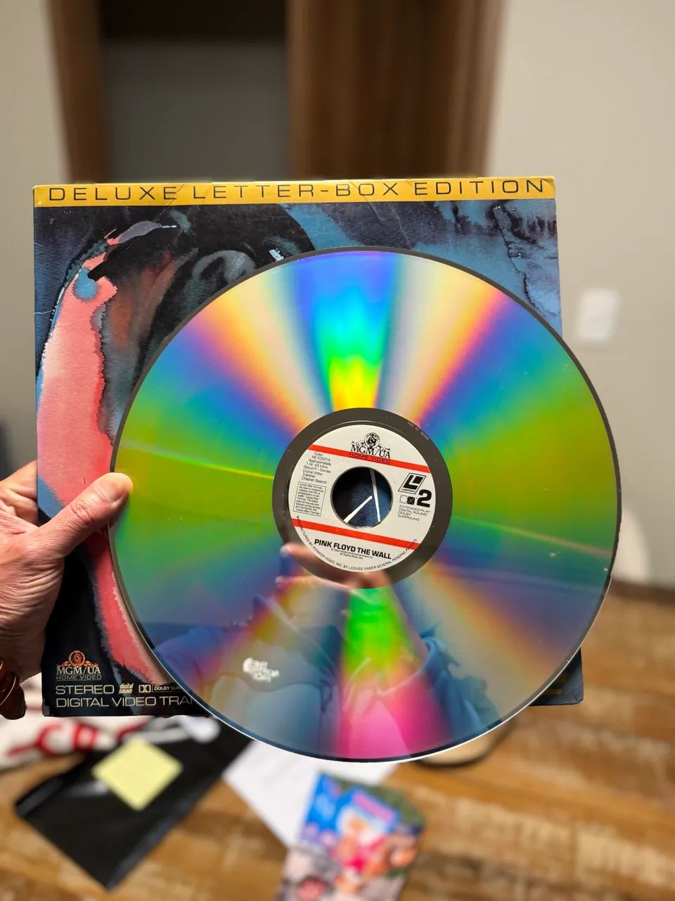 RARIDADE - LaserDisc (LD) do filme Pink Floyd: The Wall - Foto 2